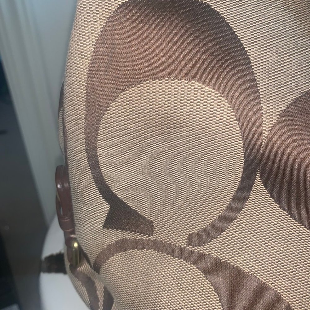 Authentic Coach Purse - Picture 5 of 8